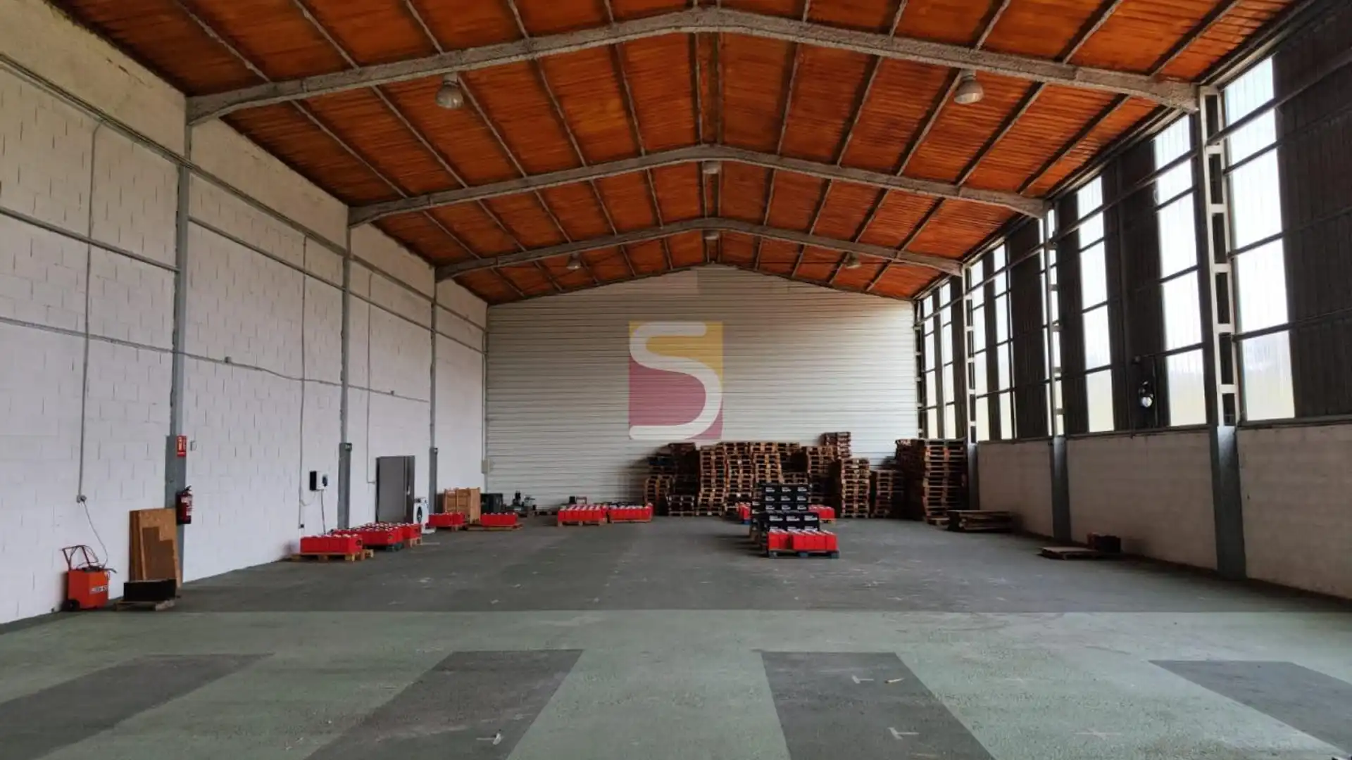 Nave industrial en venta en O Porriño  