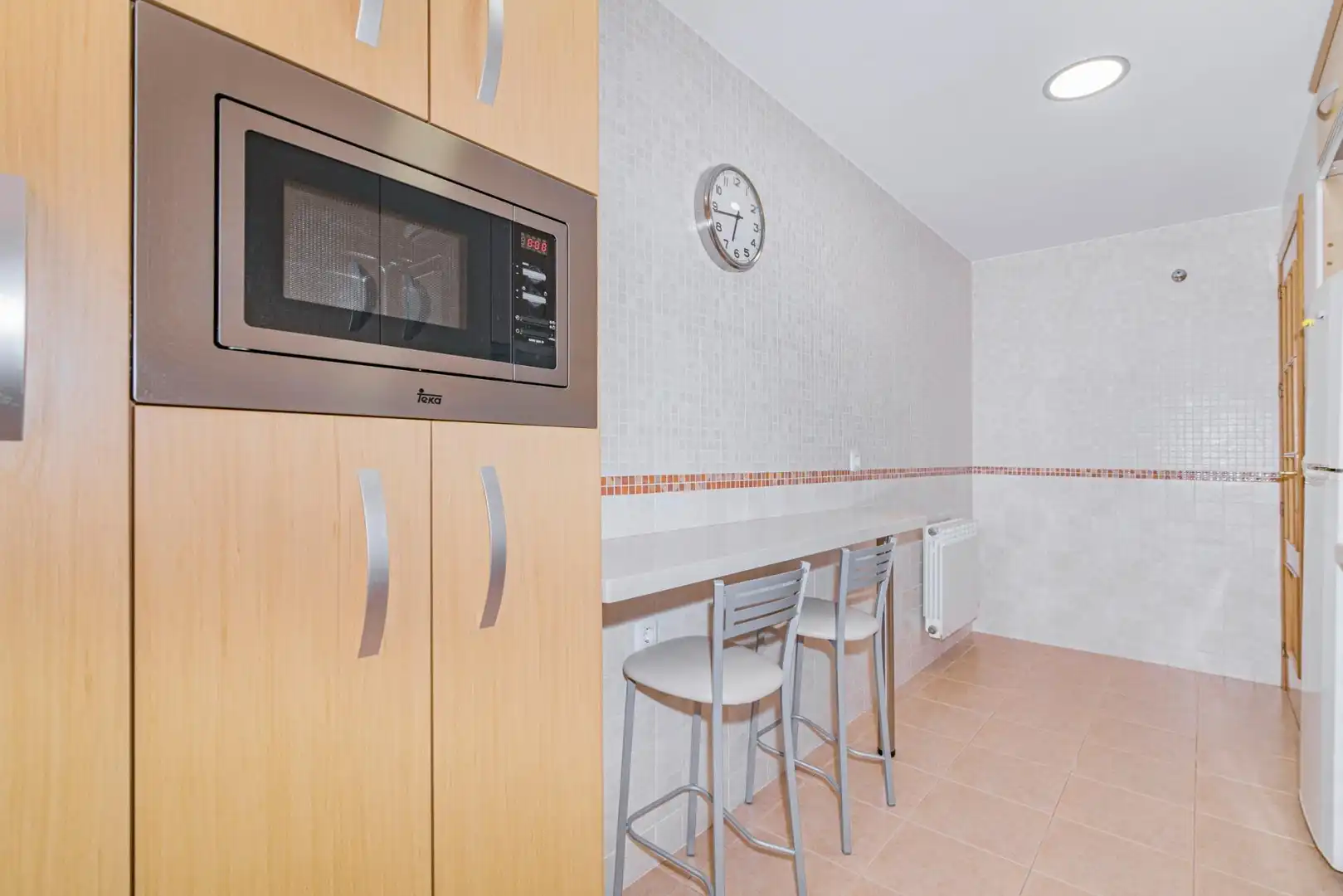 Kitchen of Flat for sale in Granada  with Air Conditioner, Heating and Storage room