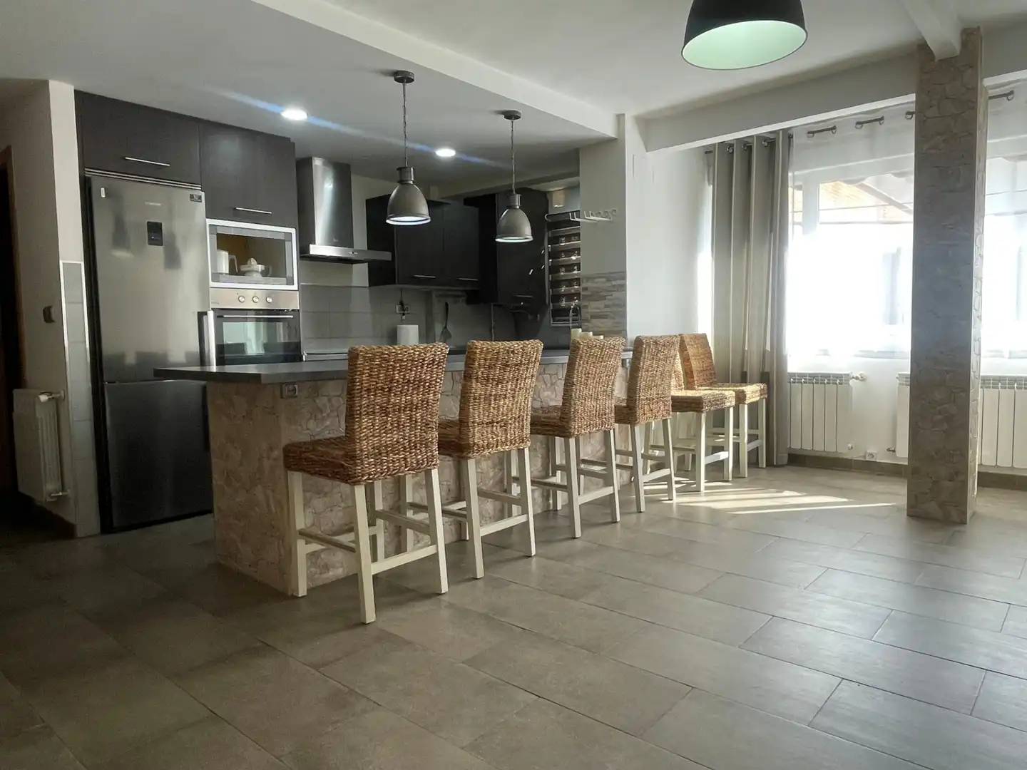 Cocina de Piso de alquiler en Alcalá de Henares con Aire acondicionado, Calefacción y Terraza
