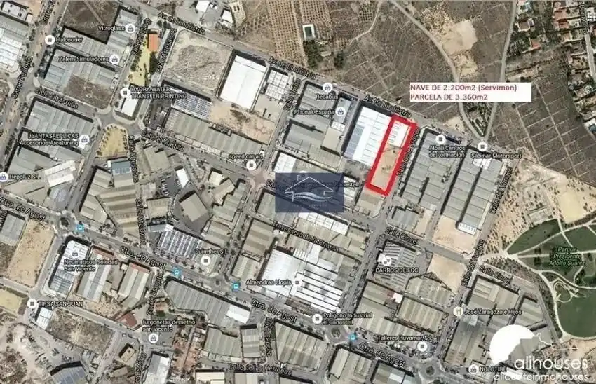 Vista exterior de Nave industrial de alquiler en San Vicente del Raspeig / Sant Vicent del Raspeig con Alarma