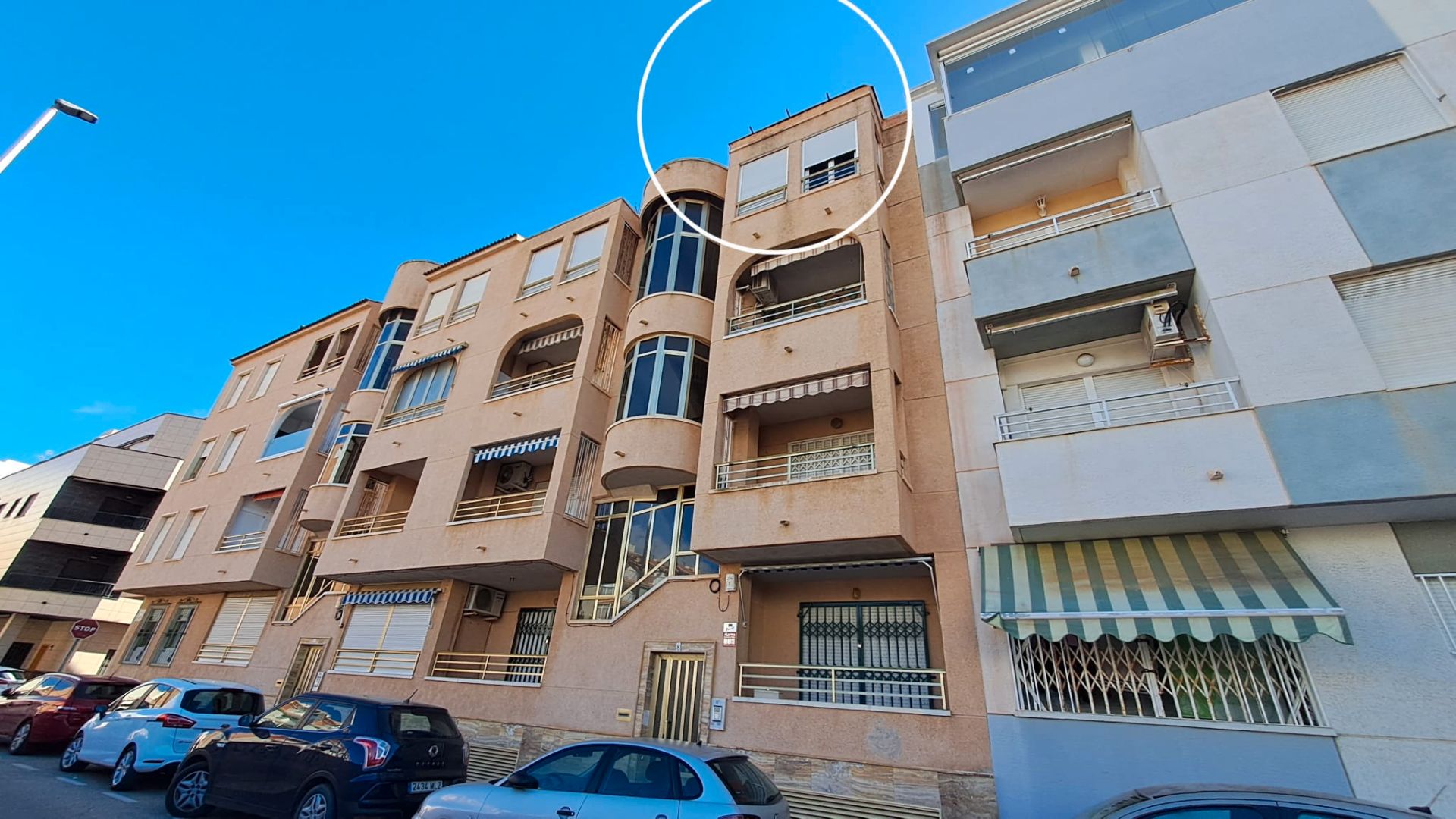 Vista exterior de Apartament en venda en Torrevieja amb Terrassa, Moblat i Forn