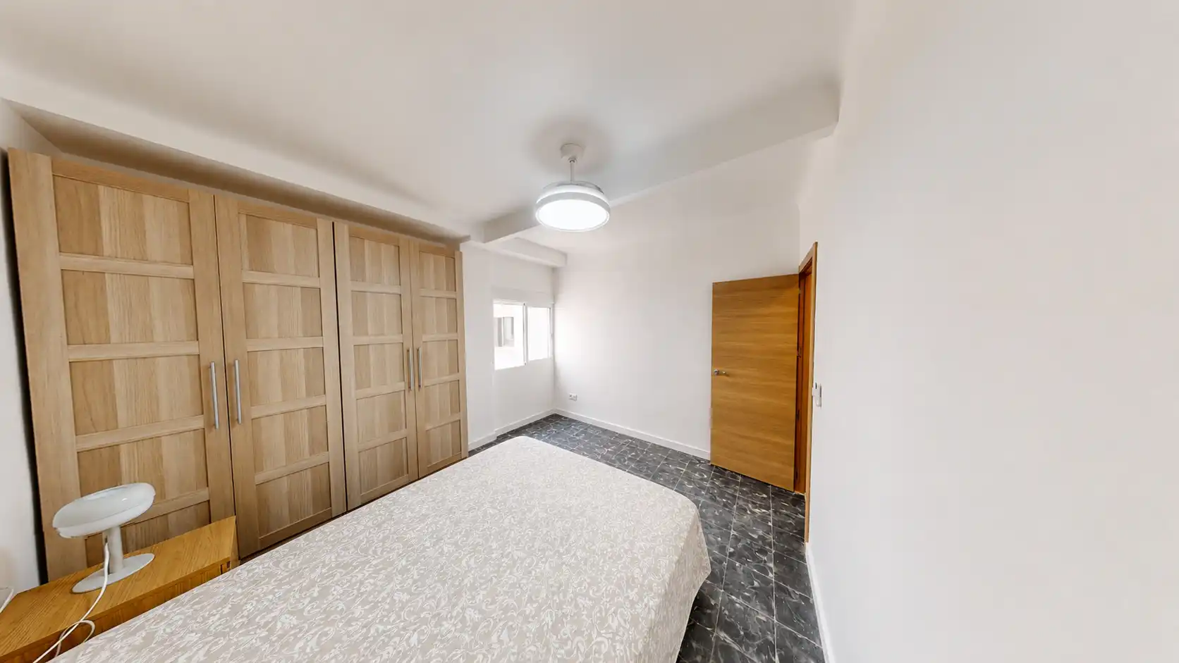 Bedroom of Flat for rent in Alicante / Alacant  with Furnished, Washing machine and TV