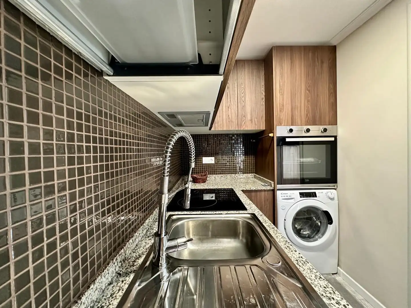 Penthouse with terrace for sale in Calle Almudena, imagen 16