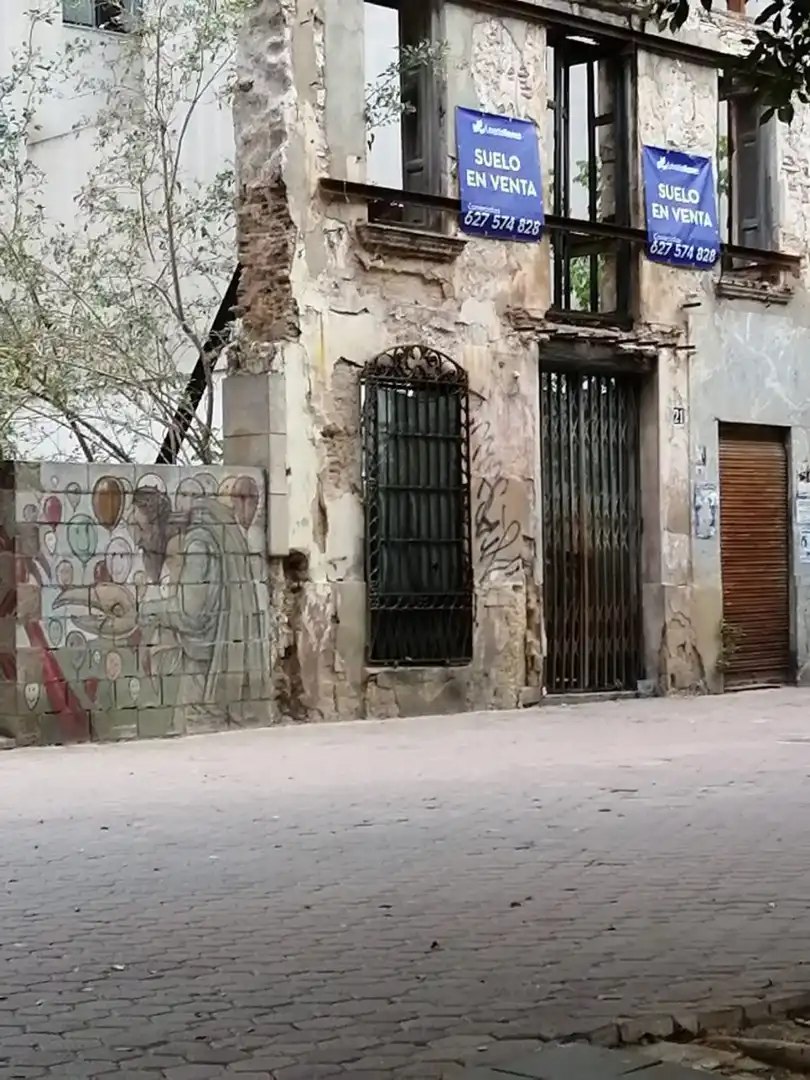 Terreny residencial en venda a Casc Urbà