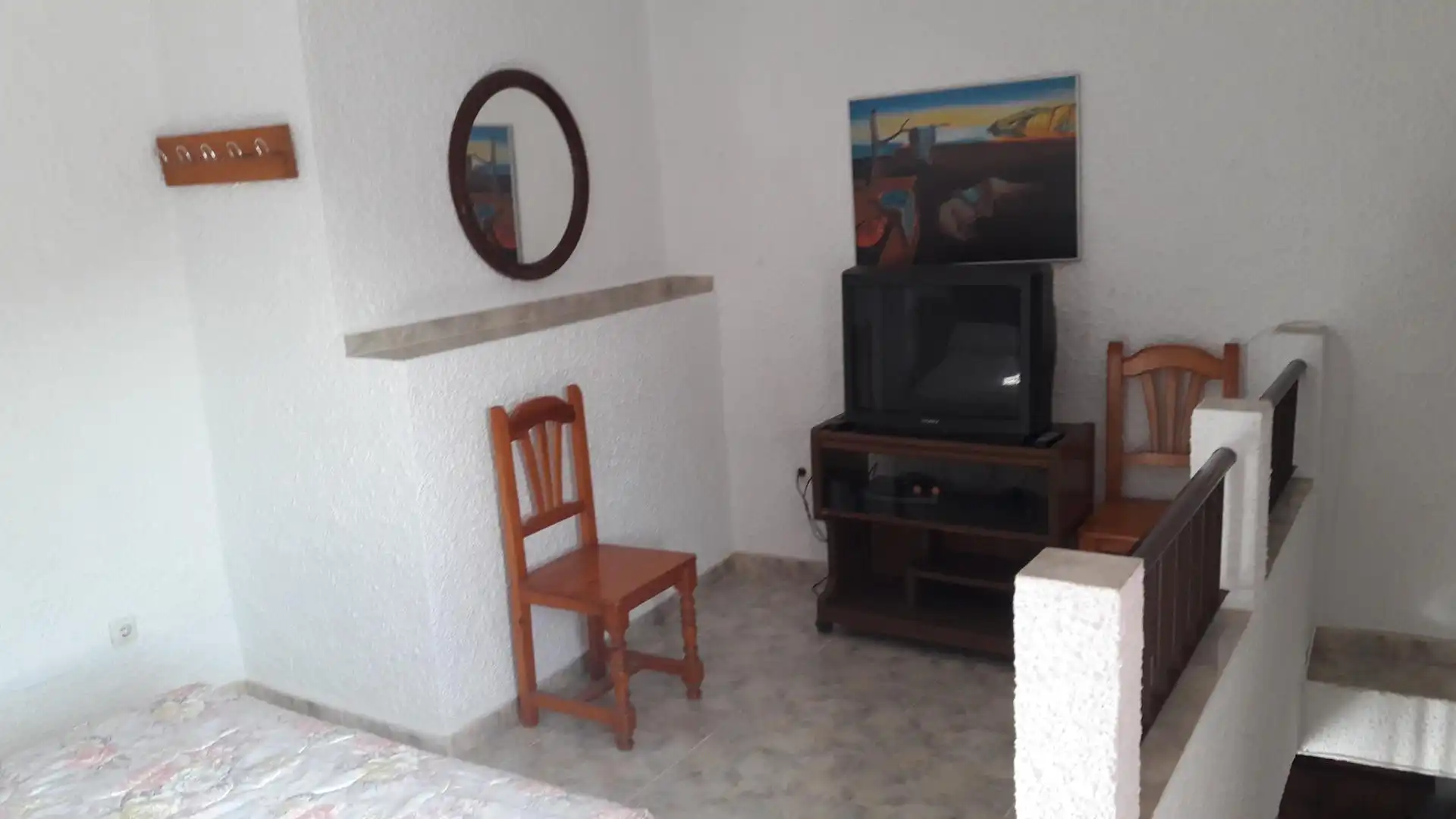 Sala d'estar de Casa adosada en venda en Almuñécar amb Piscina comunitària