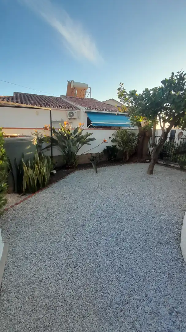 Jardí de Casa o xalet en venda en Vélez-Málaga amb Aire condicionat, Calefacció i Jardí privat