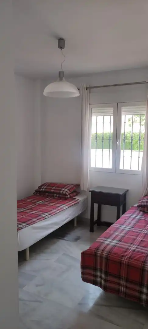 Ground floor for rent in ANA DE AUSTRIA-PEPINA NOR, 1, Puerto Banús