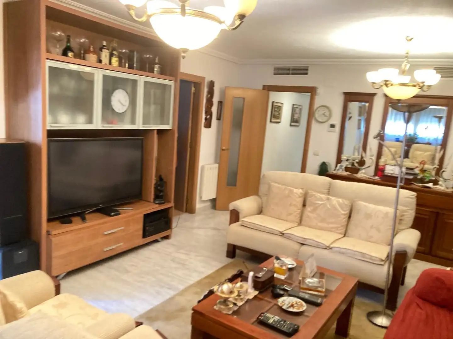 Piso en venta en Calle Ramón y Cajal, Las Piscinas Naturales