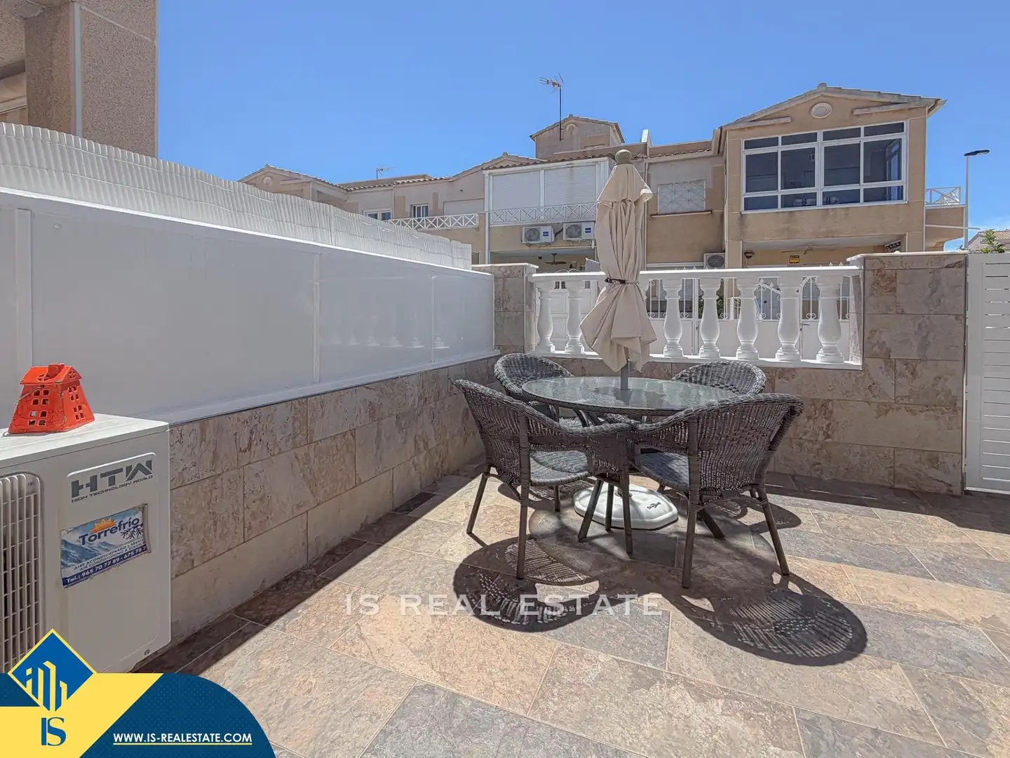 Terraza de Casa o chalet en venta en Torrevieja con Terraza, Amueblado y Piscina comunitaria