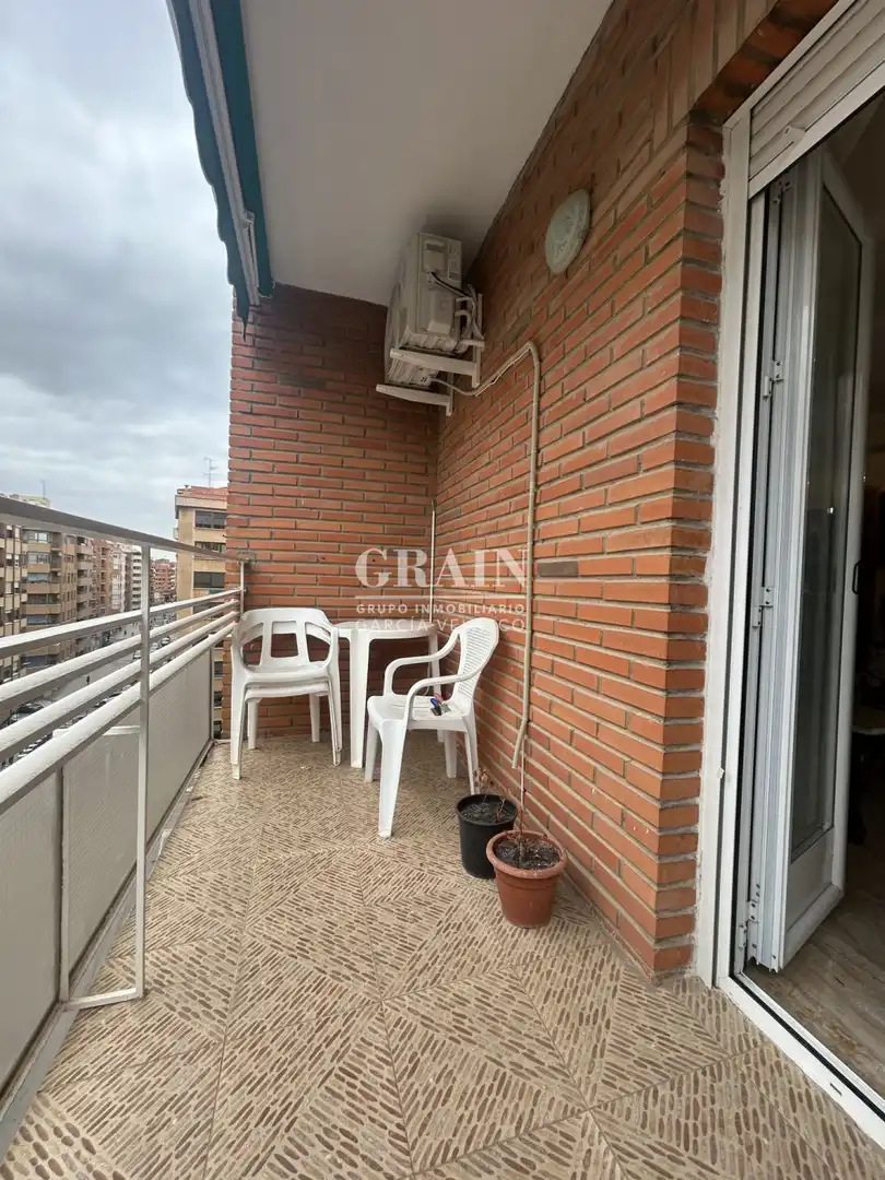 Appartamento con terrazza in vendita a Feria, imagen 6