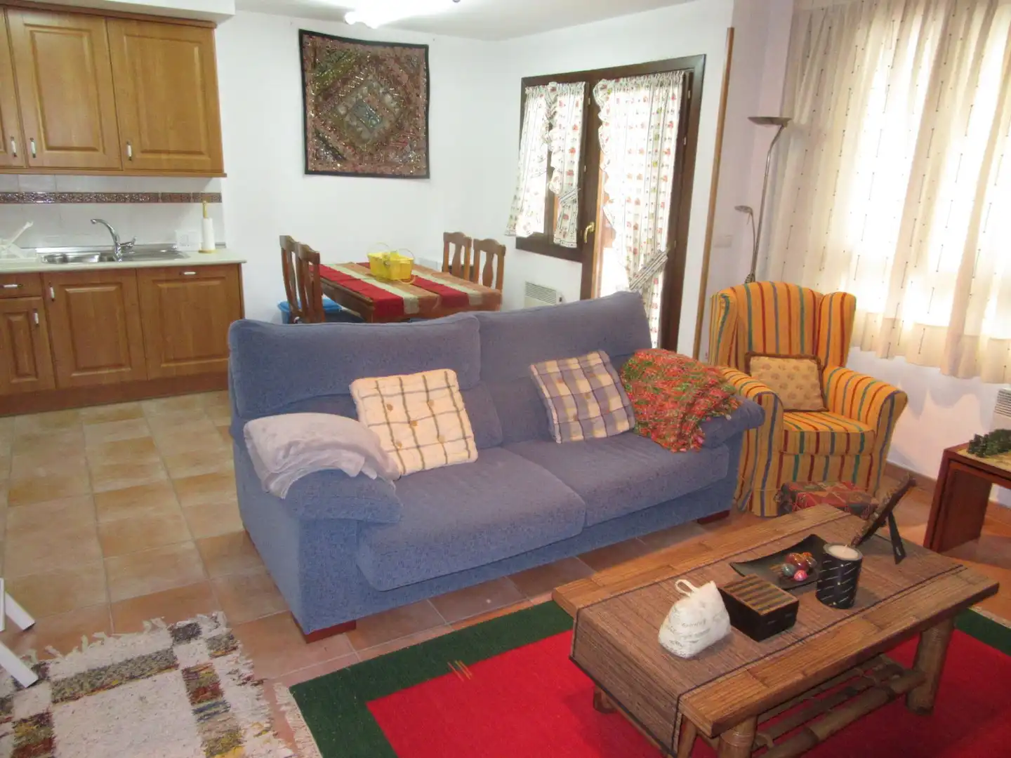 Sala d'estar de Casa o xalet en venda en Villanúa amb Calefacció, Jardí privat i Traster