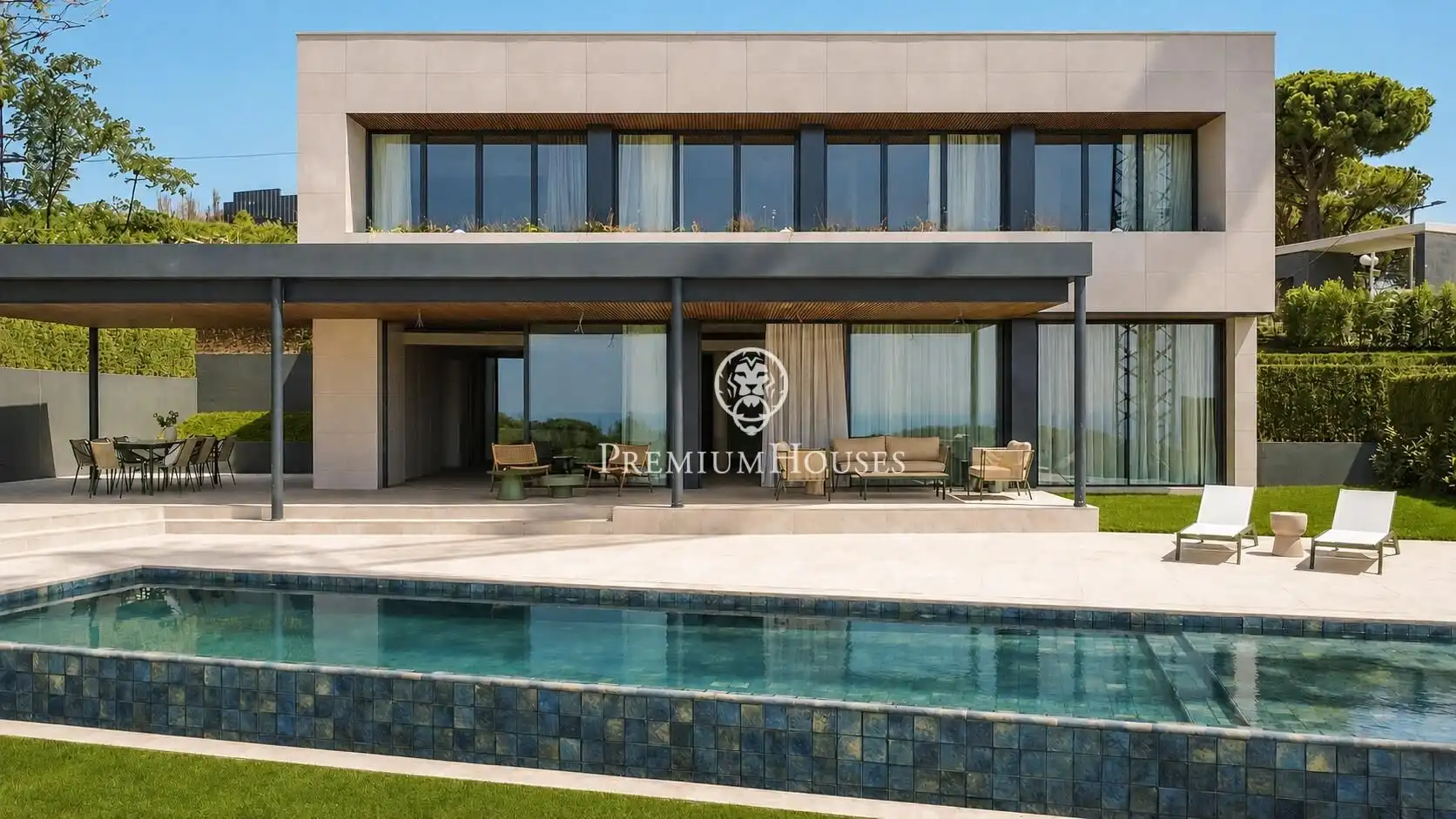 Casa amb piscina en venda a Centre