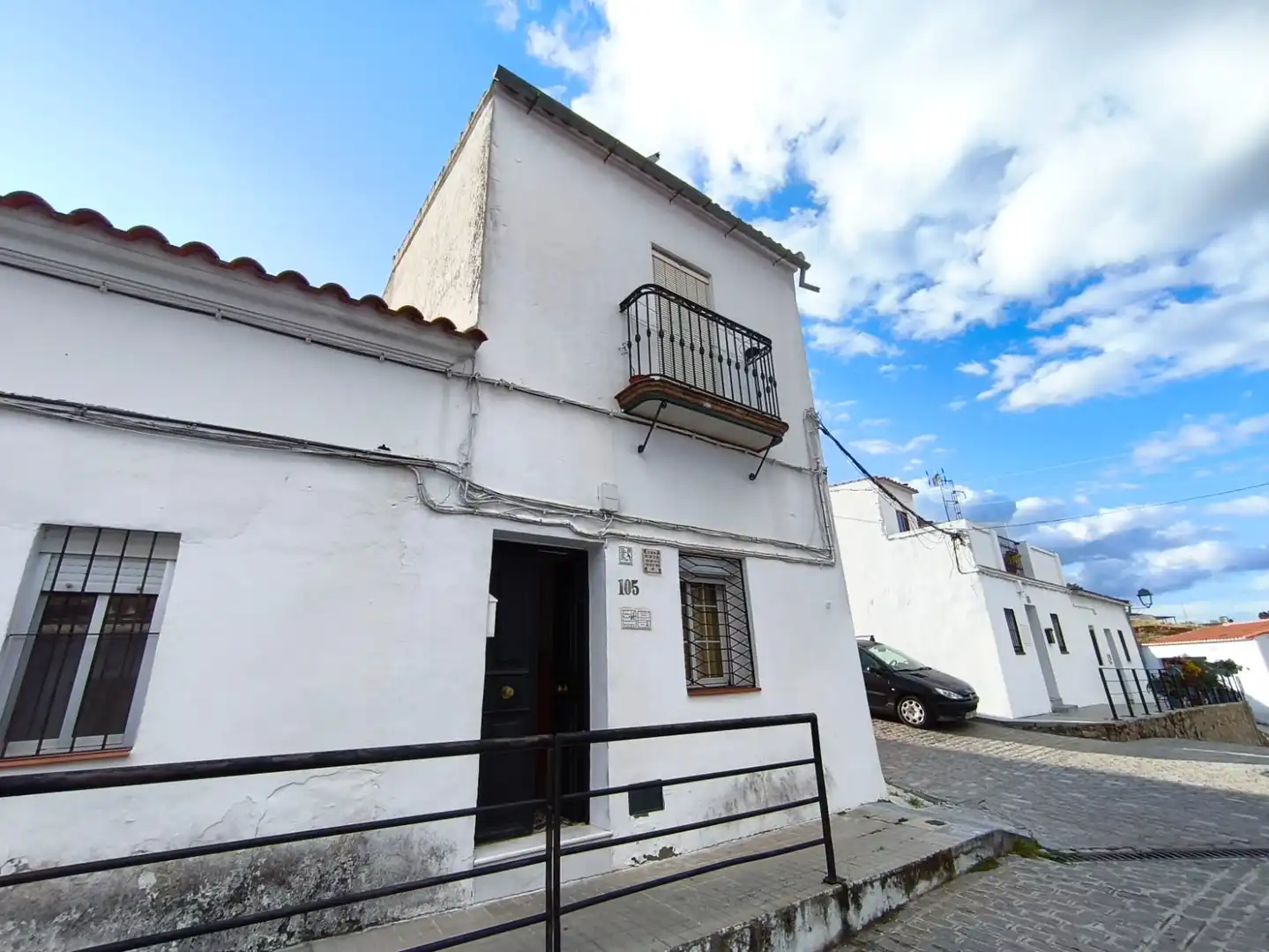 Vista exterior de Casa o xalet en venda en Cazalla de la Sierra amb Moblat