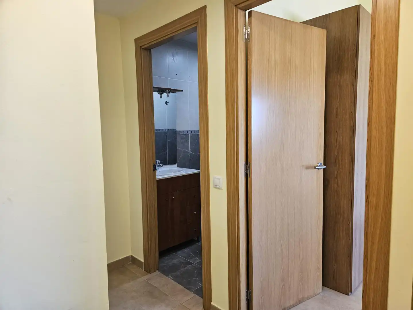 Baño de Ático en venta en Torrelavit con Calefacción y Balcón