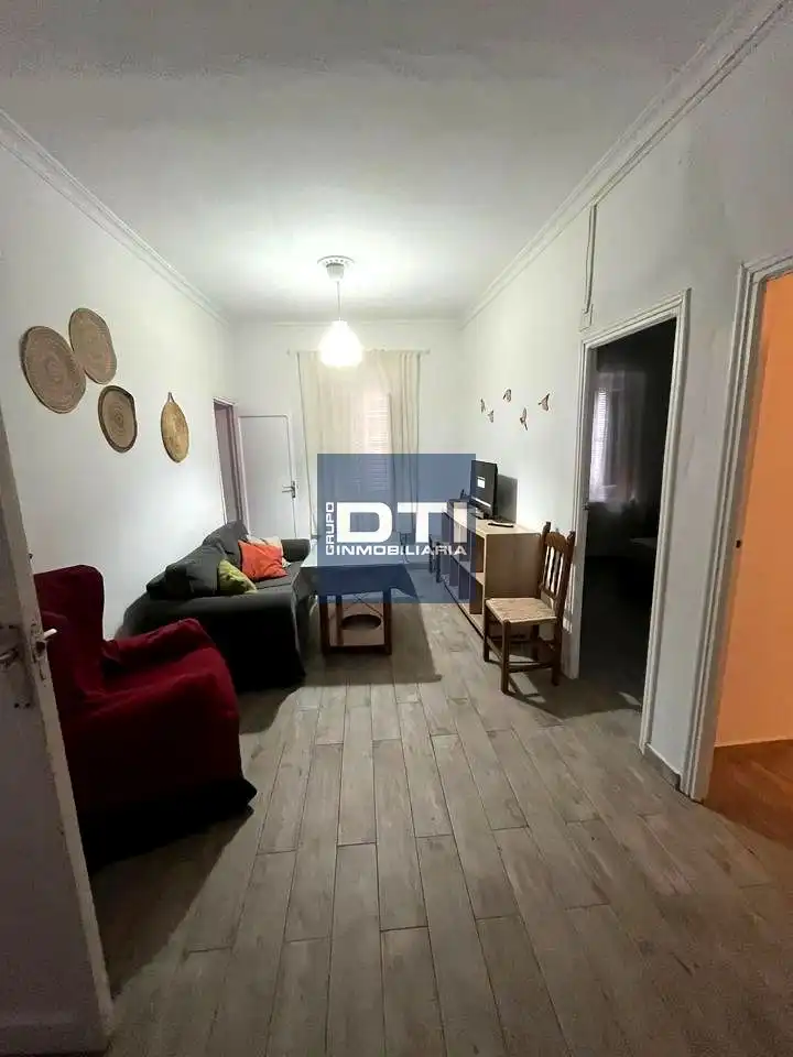 Casa con balcone in vendita a Calle Manuel León, imagen 7