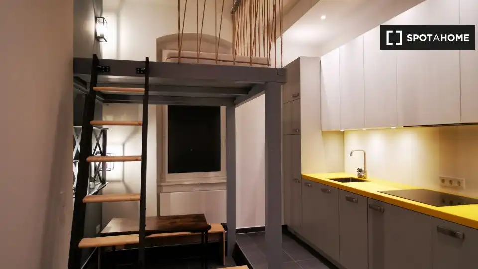 Kitchen of Study for share in Tomelloso  with Air Conditioner, Terrace and Furnished