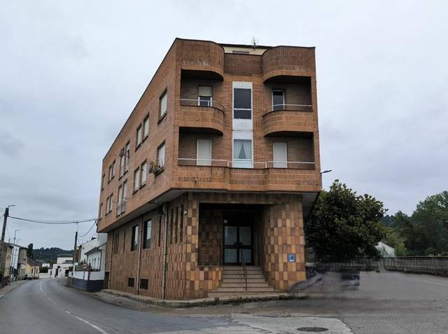 Local comercial en Venta en Congosto