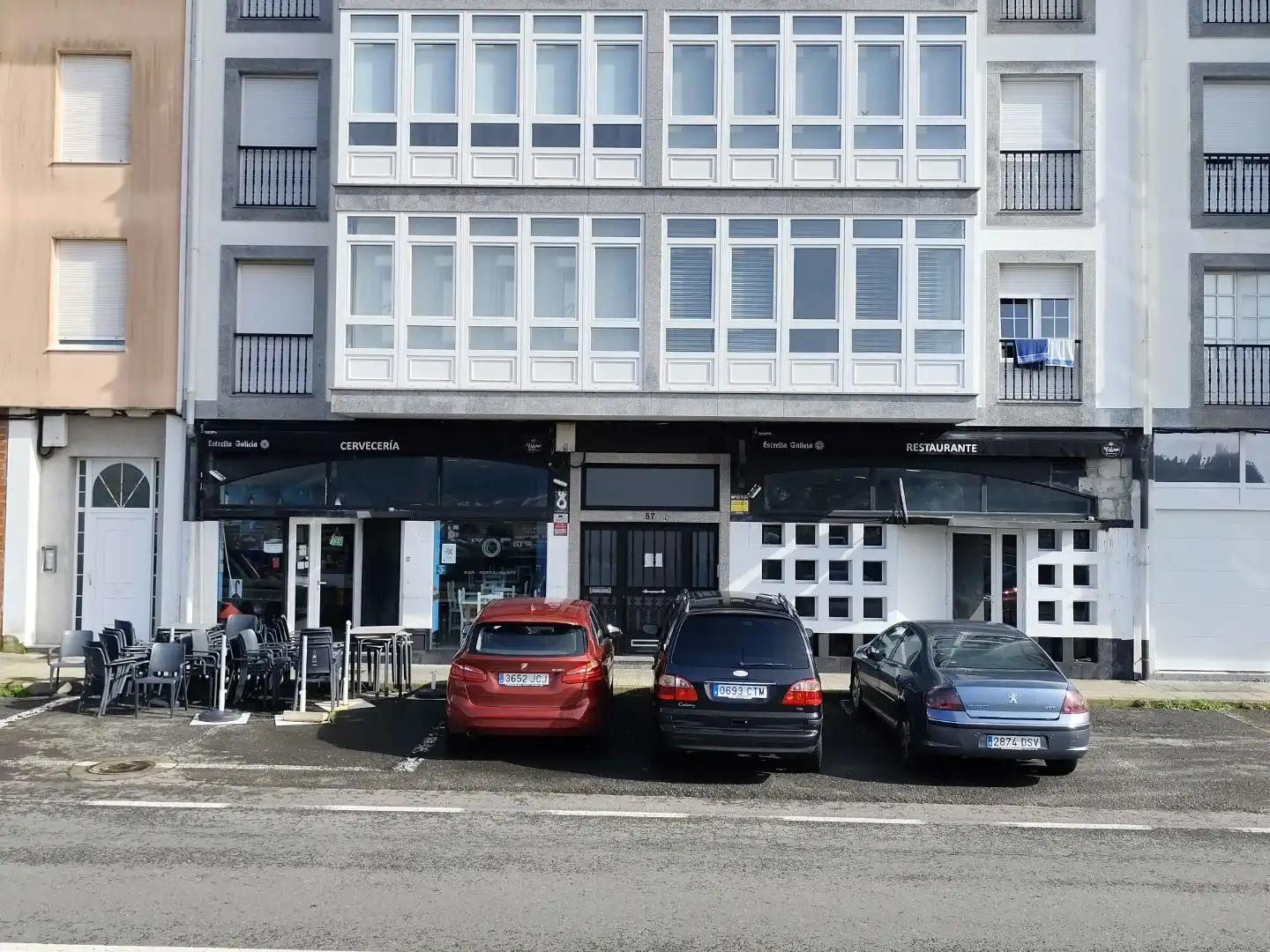 Vista exterior de Oficina en venda en Cee amb Terrassa
