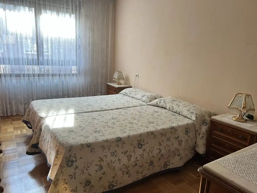 Piso en venta en Lugones