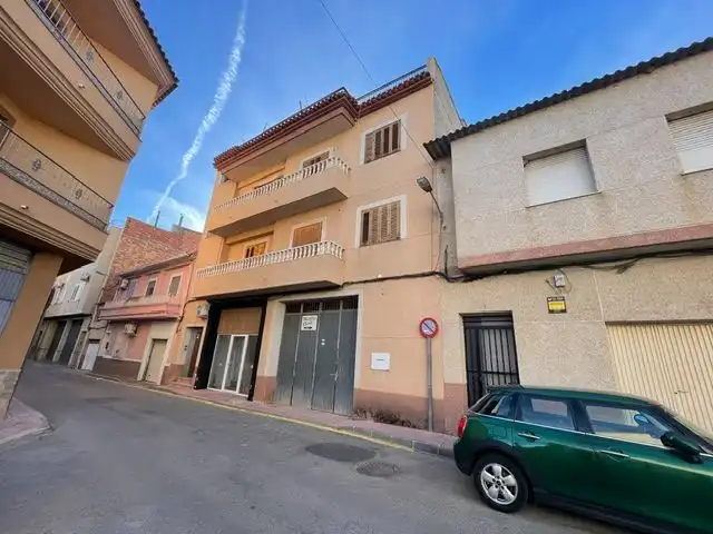 Vista exterior de Piso en venta en Pliego
