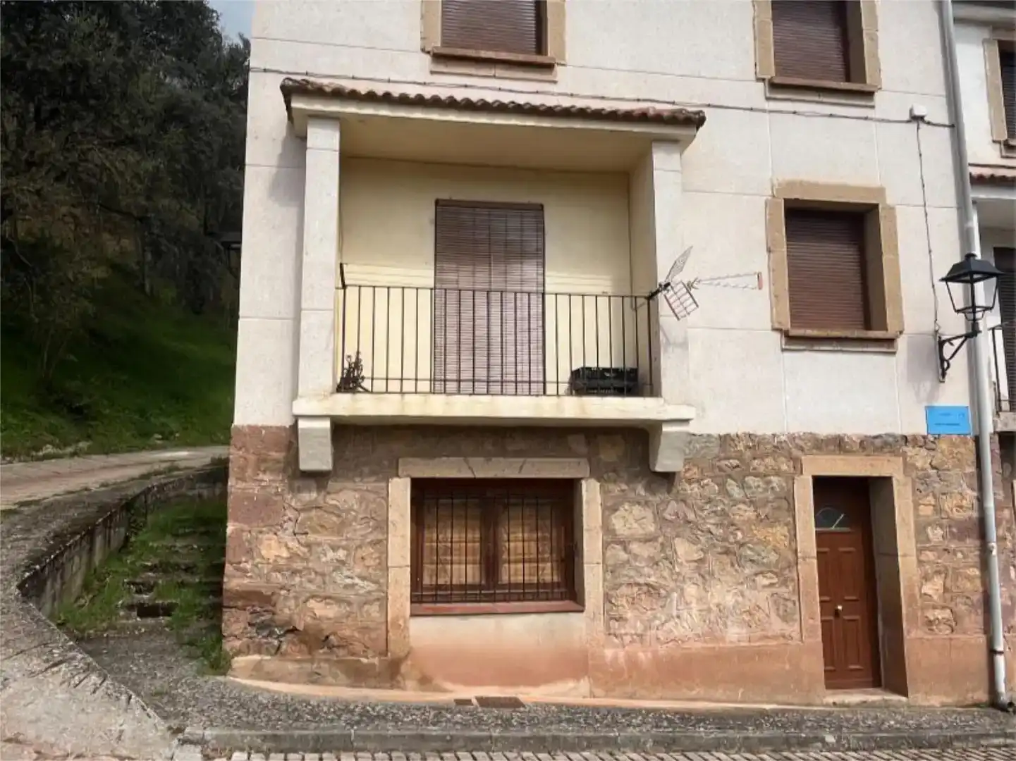 Vista exterior de Piso en venta en Mansilla de la Sierra, La Rioja