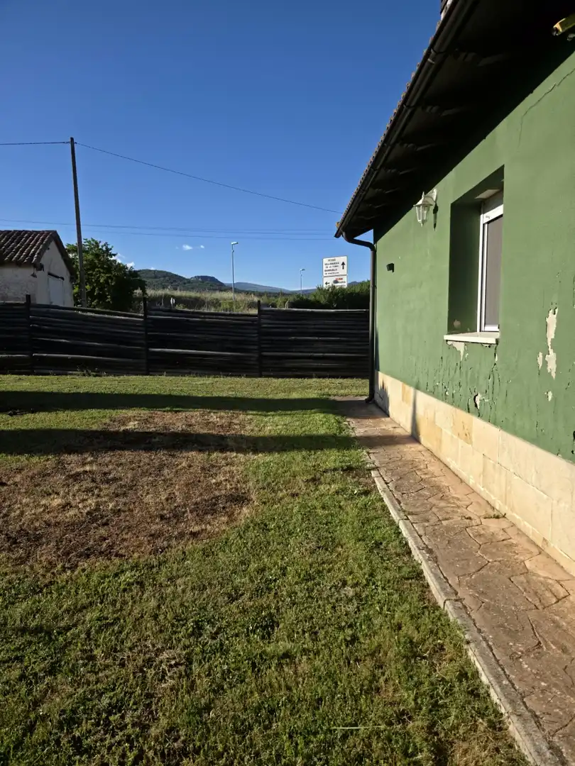Houses for sale in Salinas de Pisuerga  with Private garden, Storage room and Swimming Pool