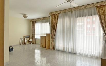 Living room of Flat for sale in  Palma de Mallorca  with Air Conditioner, Heating and Furnished