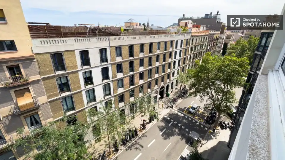 Flat with terrace to rent in Ciutat Vella, imagen 10