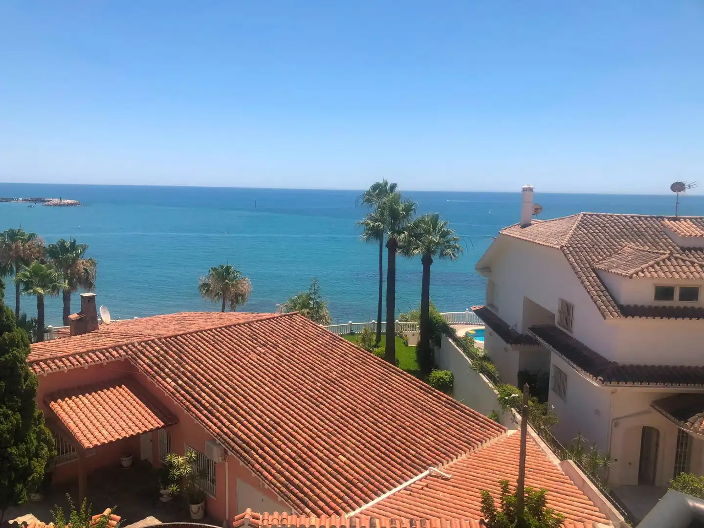 Vista exterior de Àtic en venda en Benalmádena amb Terrassa