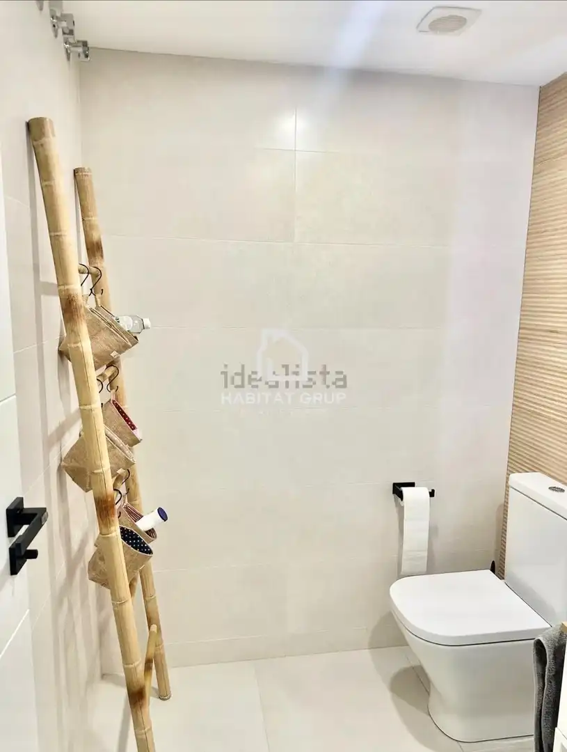 Bathroom of Flat for sale in Calafell  with Air Conditioner, Heating and Terrace