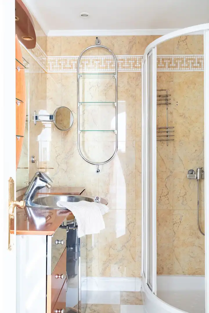 Bany de Apartament en venda en Torremolinos amb Terrassa i Balcó