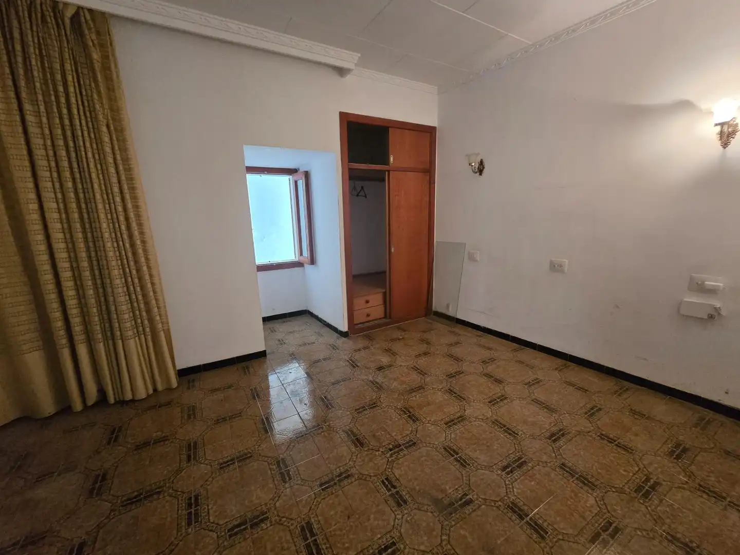 Dormitori de Casa o xalet en venda en Sa Pobla amb Jardí privat, Terrassa i Traster