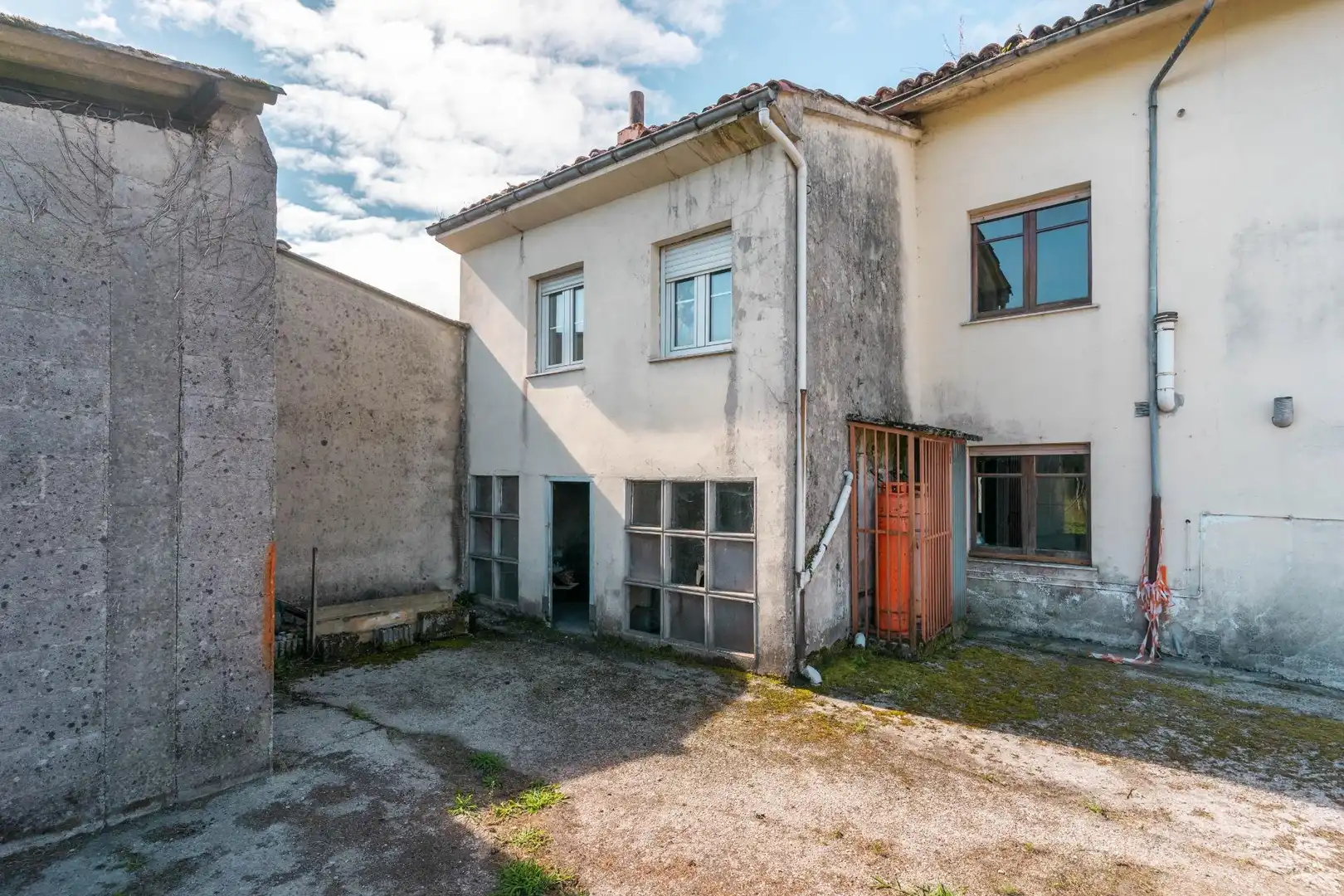 Exterior view of Houses for sale in Nava  with Heating, Private garden and Terrace