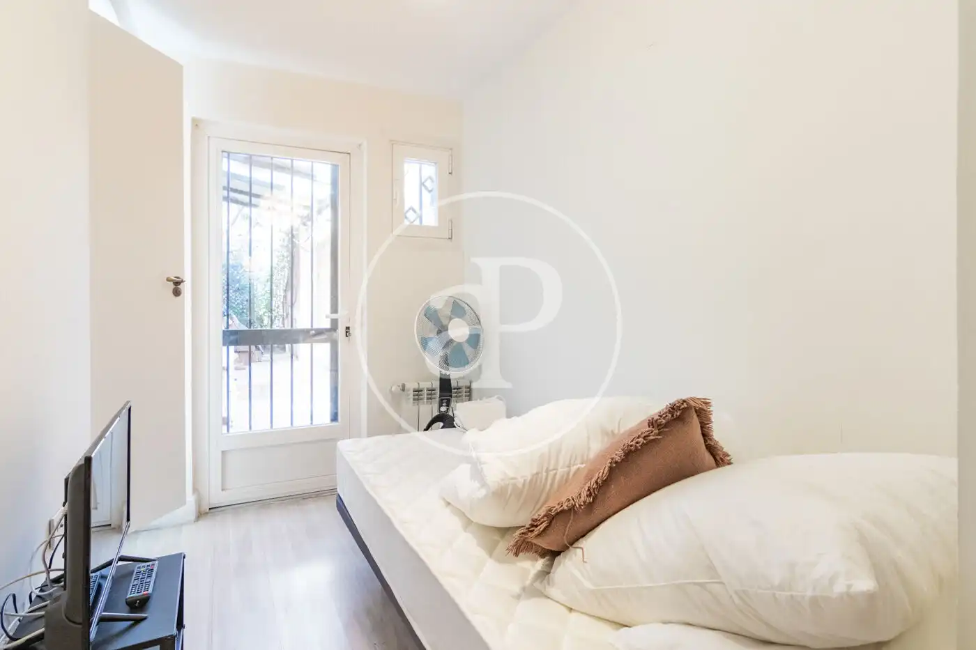 Dormitori de Casa o xalet de lloguer en Madrid amb Aire condicionat, Calefacció i Jardí privat