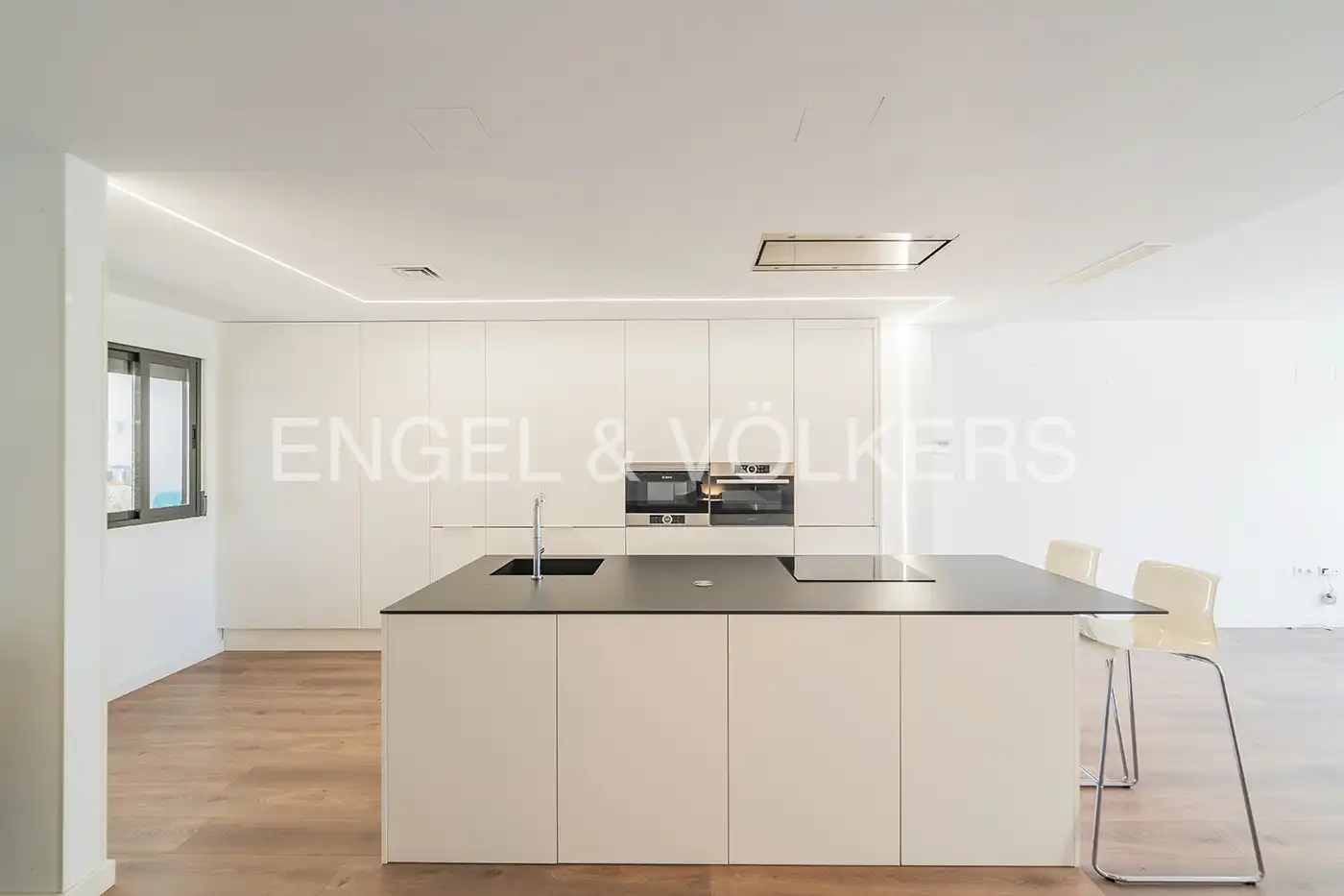 Adosado con terraza en venta en Carrer dels Morros Alts 1, imagen 8