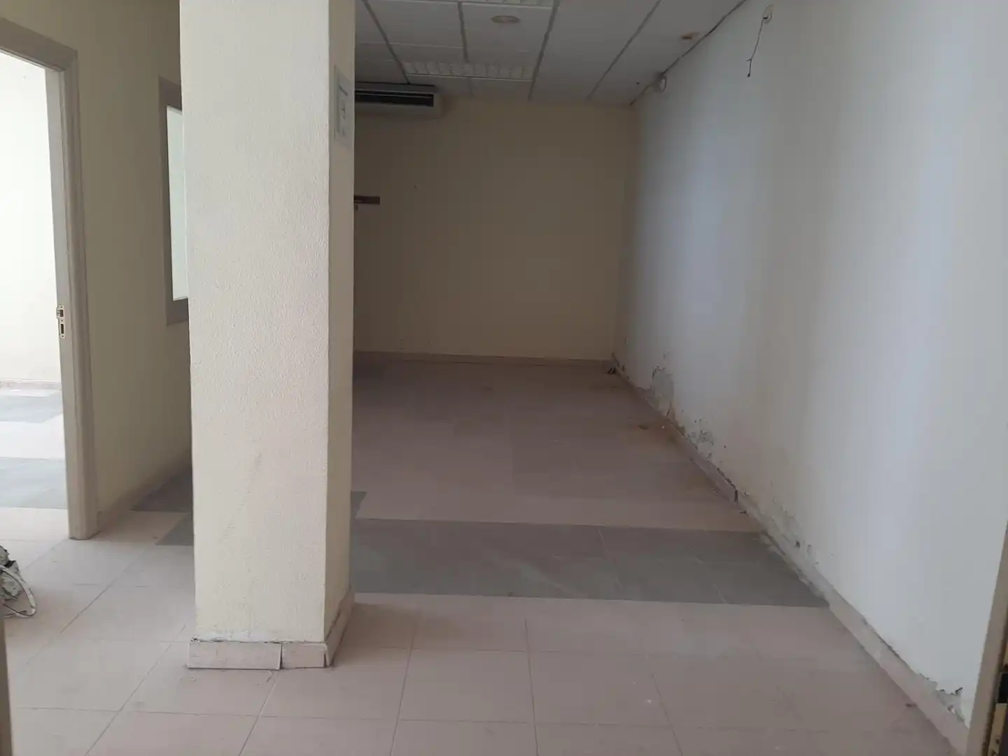 Locale commerciale in vendita a Calle Jacinto Benavente 7, imagen 5