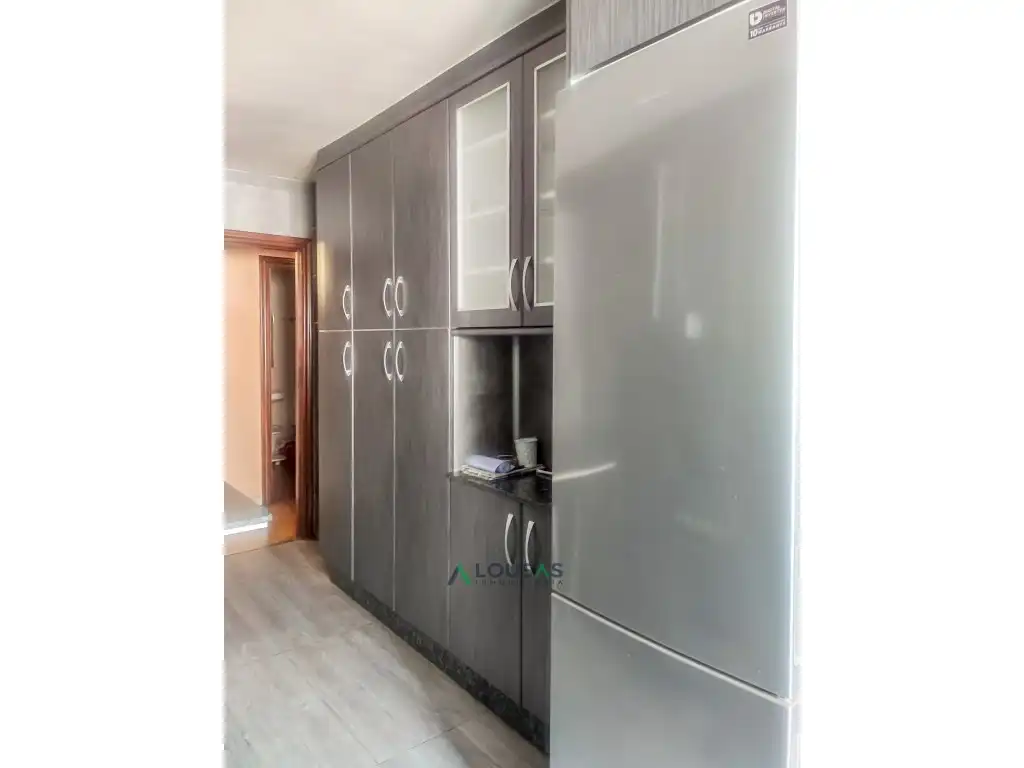 Kitchen of Flat for sale in Sarria
