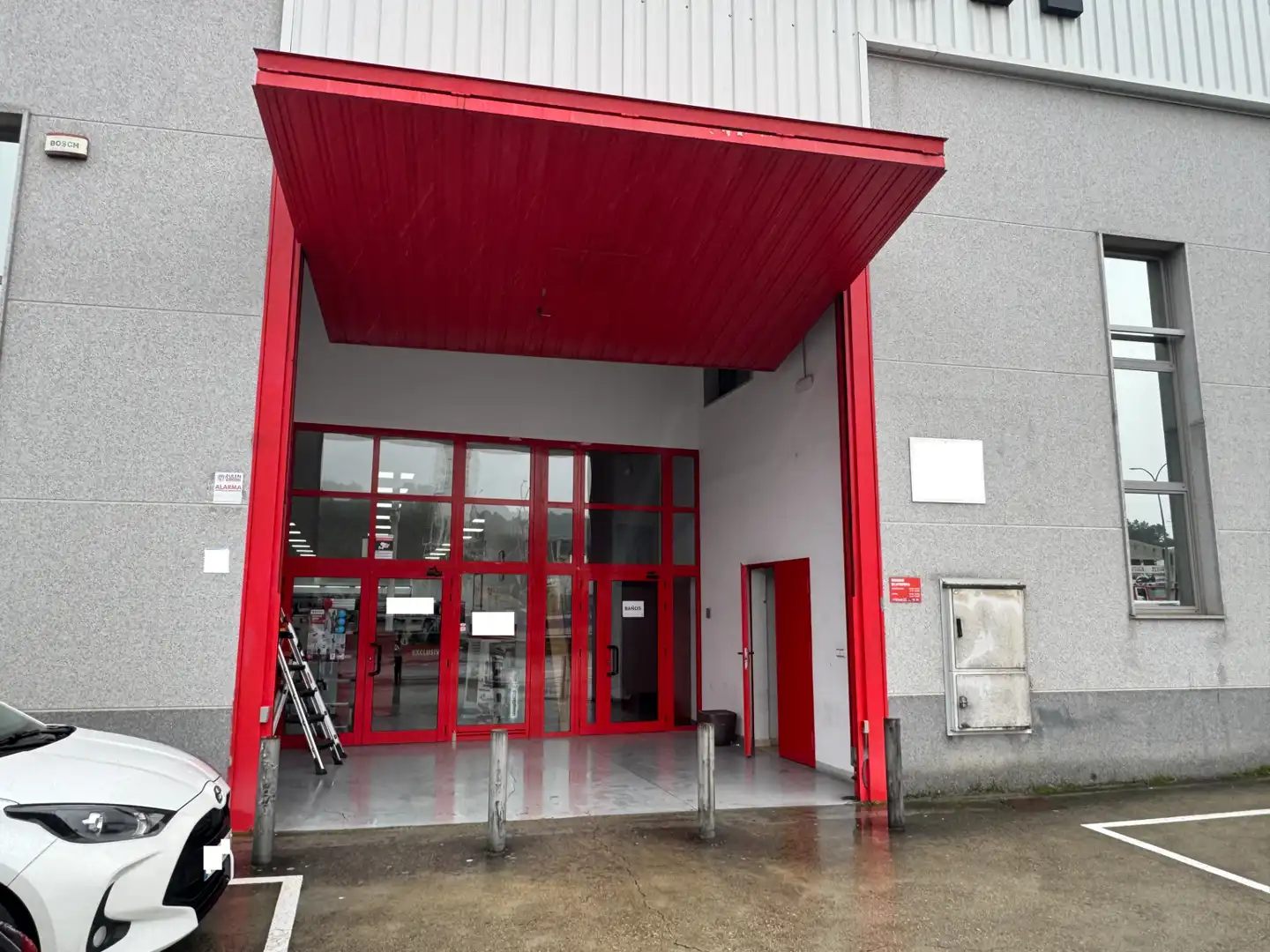Industriegebäude zur Miete in San Cibrao das Viñas