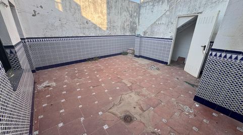 Foto 5 de Casa adosada en venda a Calle Calle Real Utrera, 55, Centro - Doña Mercedes, Dos Hermanas