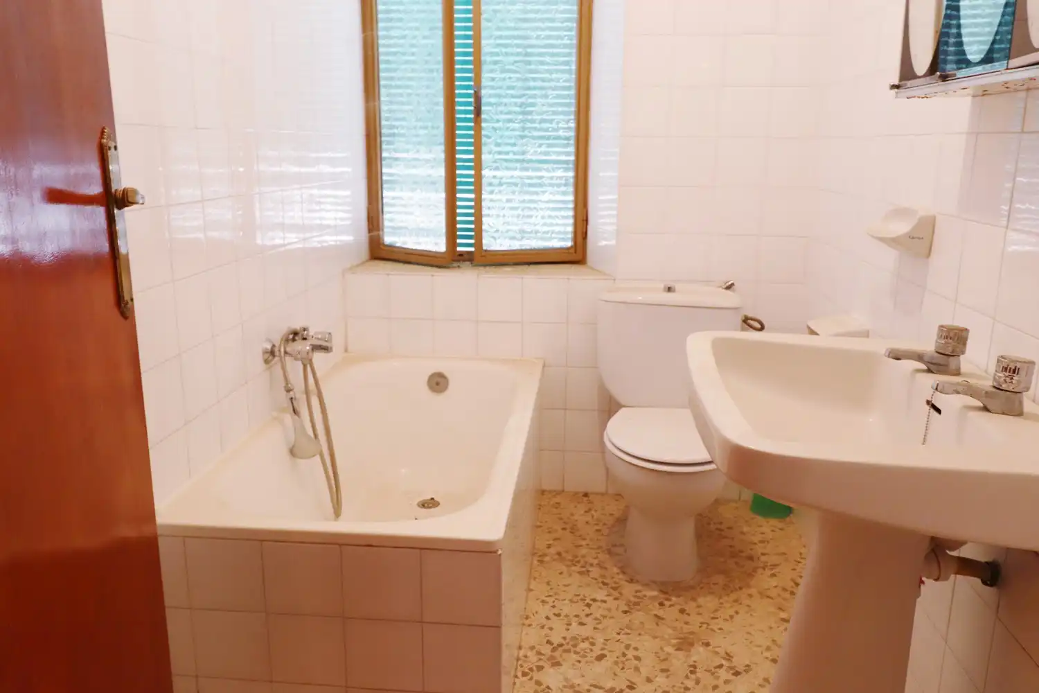 Bany de Casa o xalet en venda en Íllora amb Jardí privat i Moblat