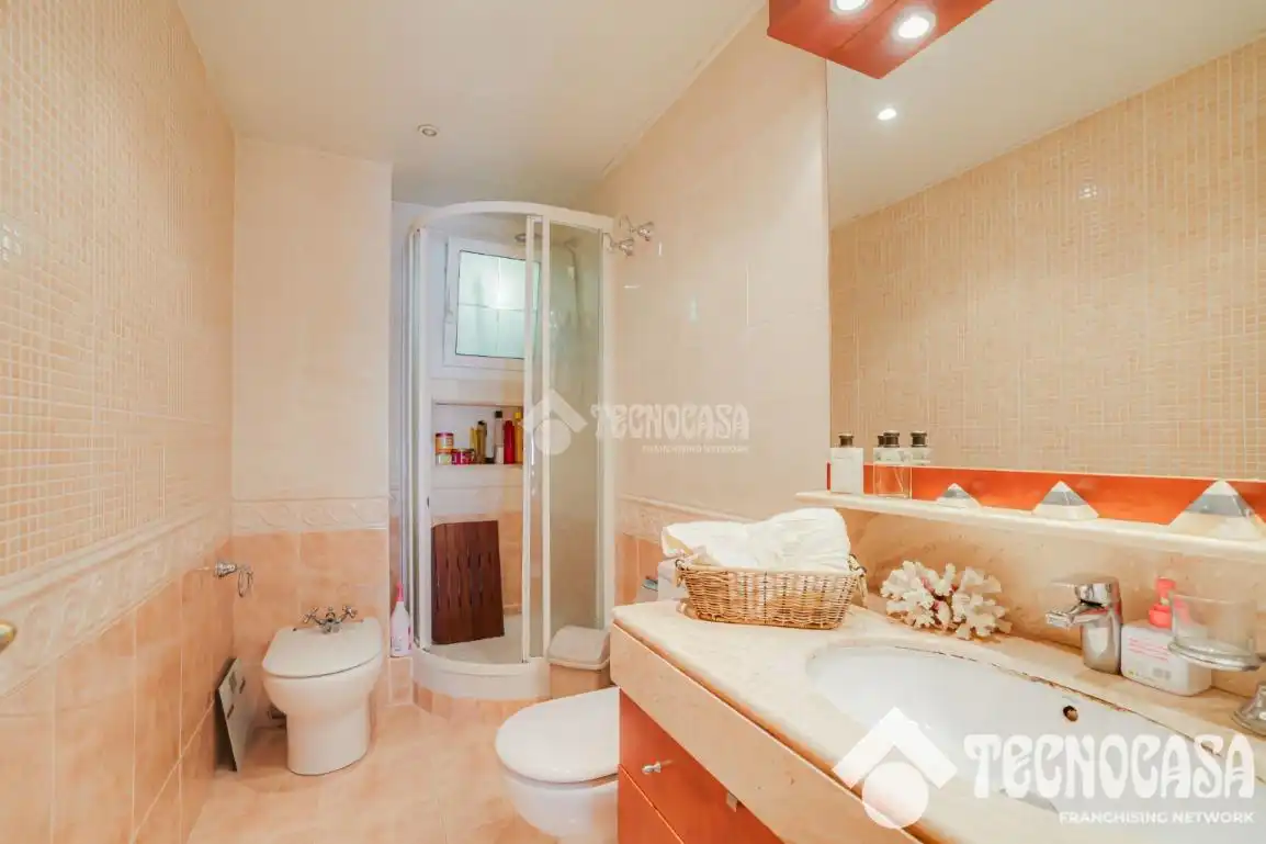 Flat with lift for sale in Nou Barris, imagen 22