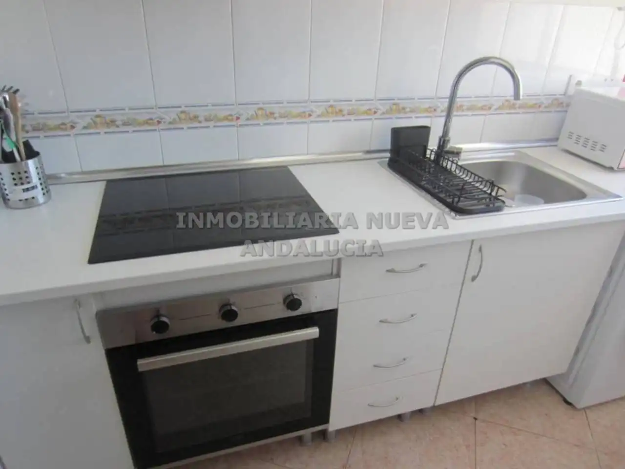 Cocina de Piso de alquiler en Almería con Terraza y Amueblado