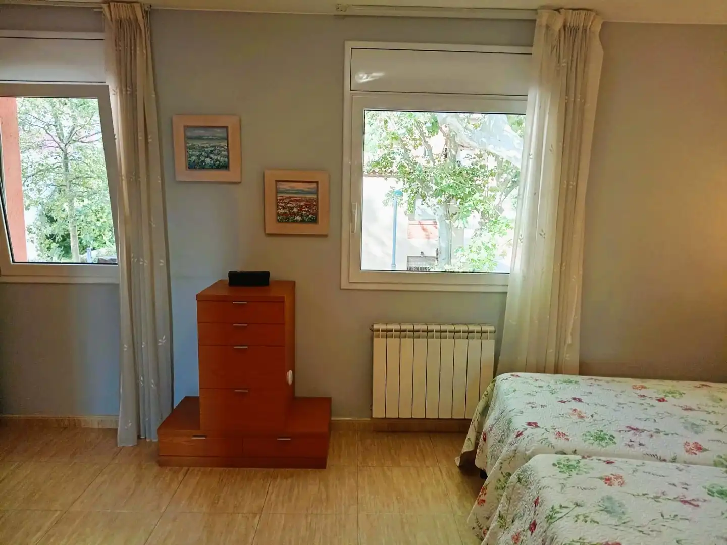 Habitación de Casa o chalet en venta en Eixample - Horta Capallera