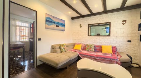 Foto 2 de Casa adosada en venta en Avenida Caleta la, Arico, Santa Cruz de Tenerife