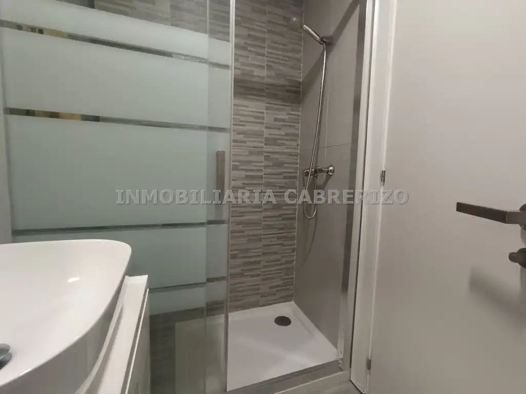 Baño de Piso en venta en El Campillo - Norte