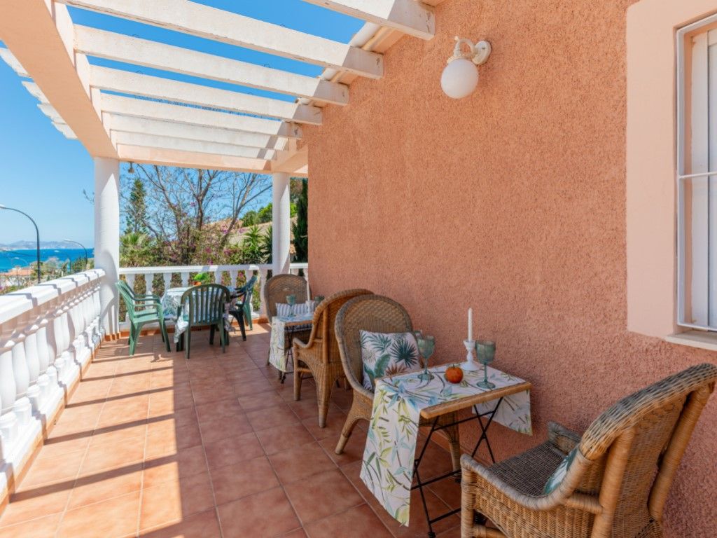 Casa o xalet en venda a C. d'Oriola, 70, Pueblo Acantilado - Lanuza, El Campello