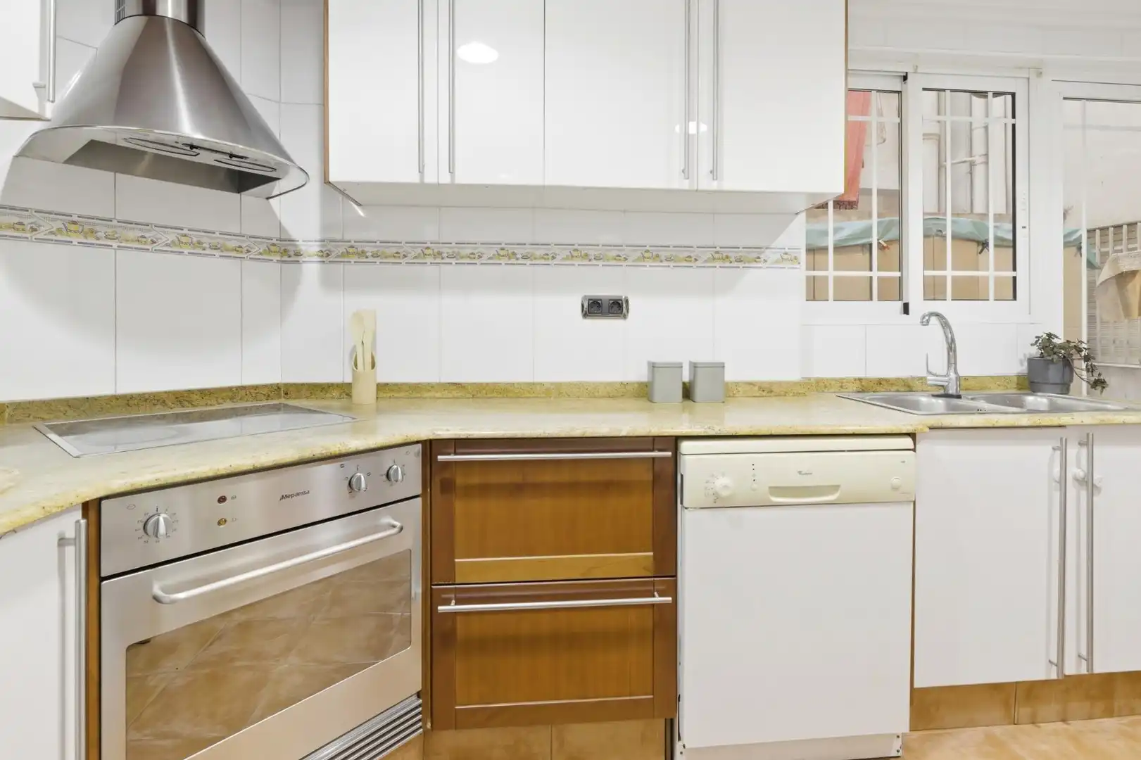 Cocina de Piso en venta en Sagunto / Sagunt con Aire acondicionado, Calefacción y Parquet