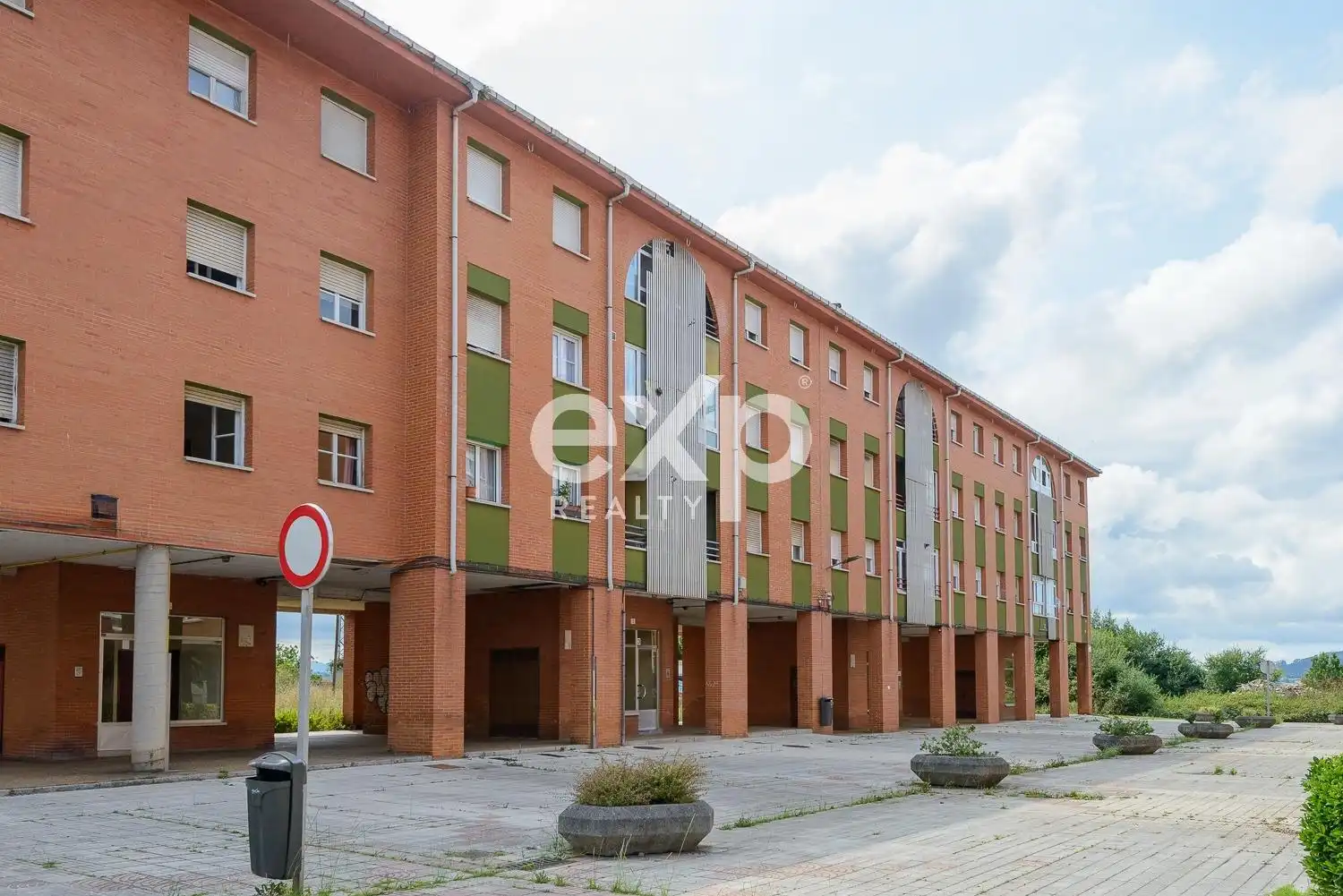 Vista exterior de Pis en venda en Gijón  amb Calefacció i Moblat