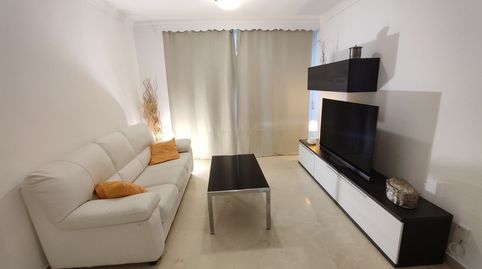 Foto 3 de Piso en venta en Avenida de Mijas, Centro ciudad, Fuengirola