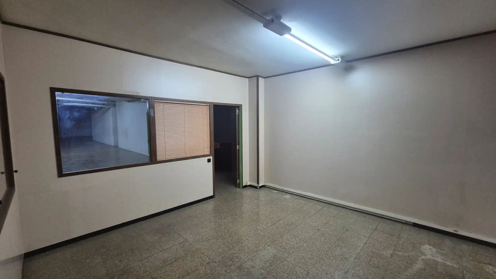 Fabrikhallen zur Miete in Carrer de José M. Torrijos, 5, Eixample